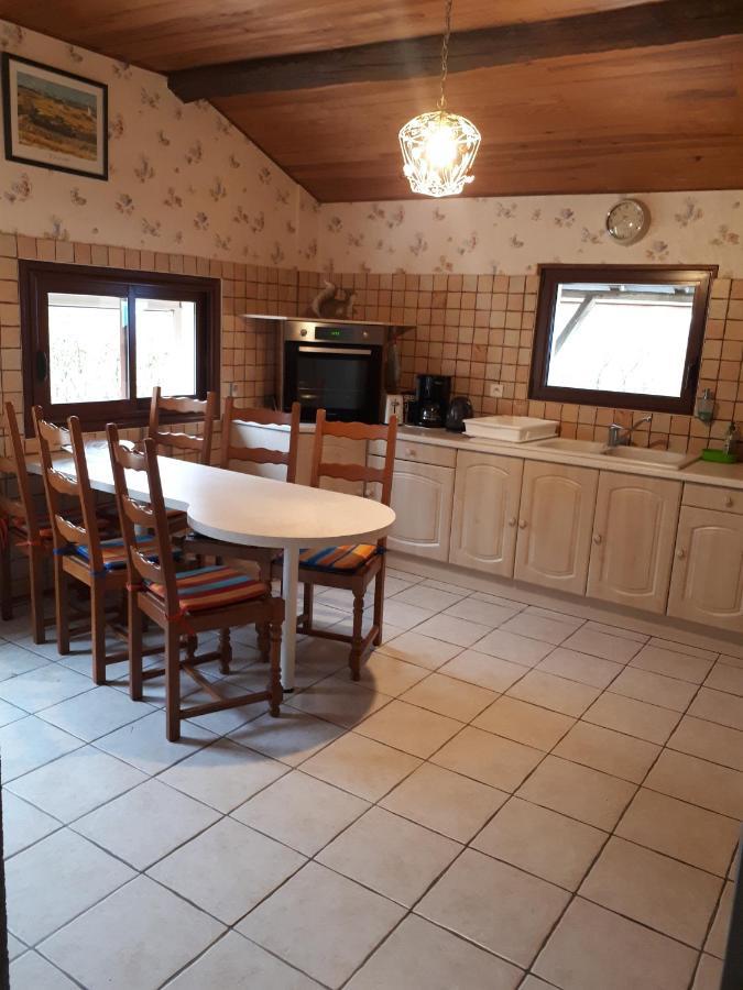 La Senonaise Villa Sens sur Seille Eksteriør billede